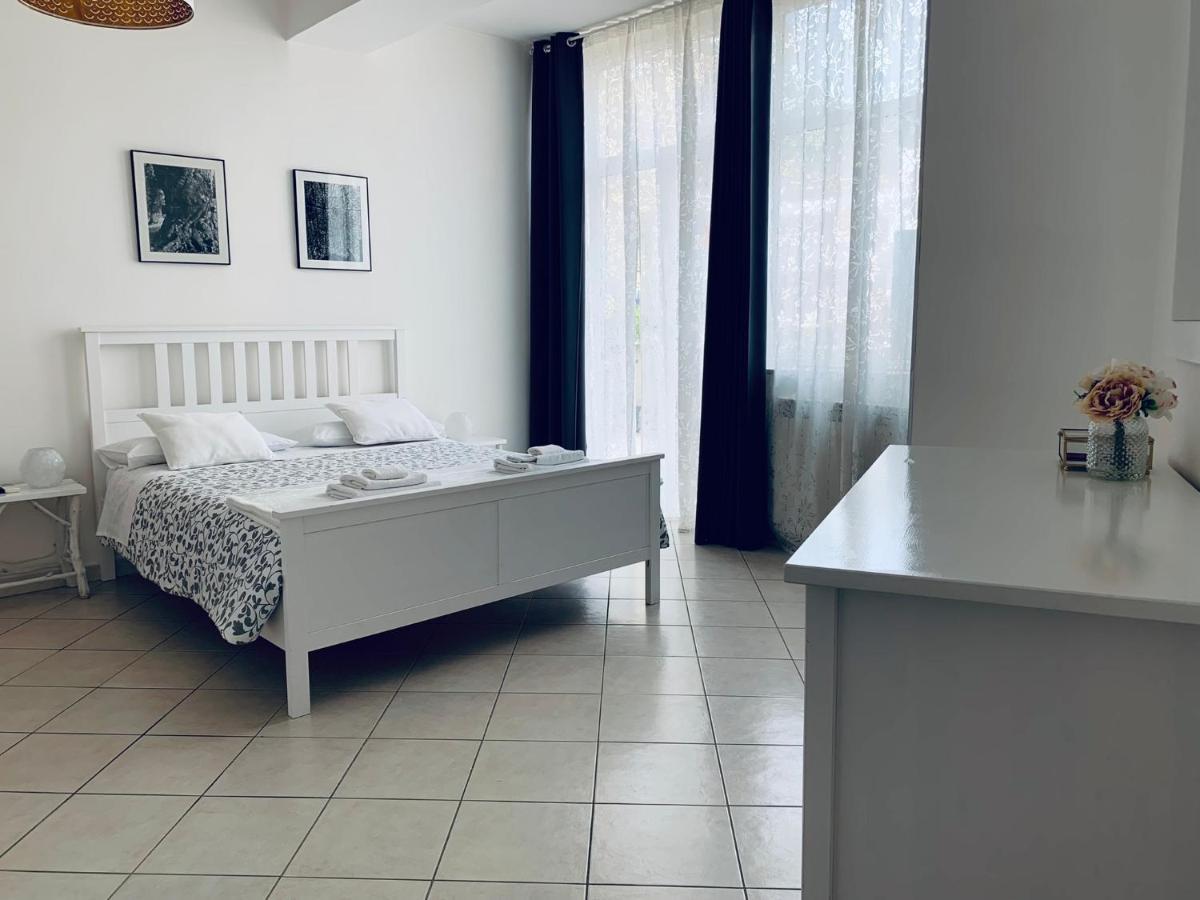 Апартаменты A Casa Di Carolina Кассино Экстерьер фото